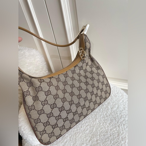 Rare Gucci GG Shoulder Bag - Picture 2 of 16
